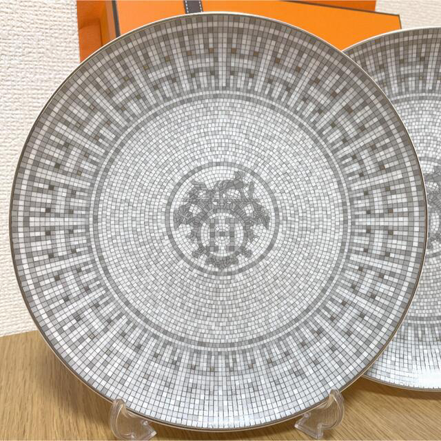 新品 2枚 ギフト包装】エルメス モザイク 〈プラチナ〉 デザート