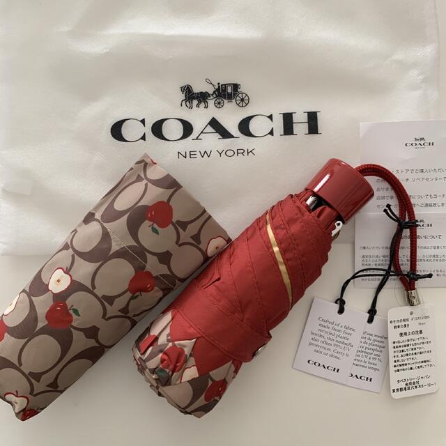 COACH(コーチ)のCOACH コーチ ❤️ UV  折りたたみ傘 レディースのファッション小物(傘)の商品写真