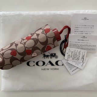 コーチ(COACH)のCOACH コーチ ❤️ UV  折りたたみ傘(傘)