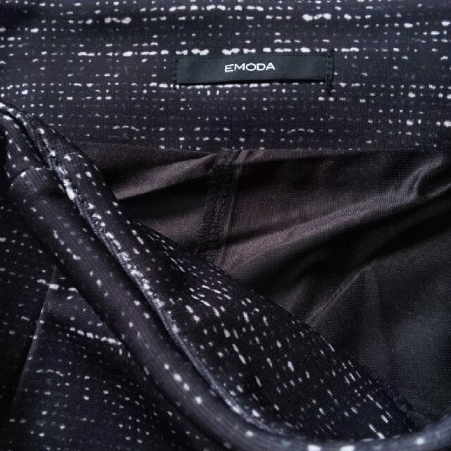EMODA(エモダ)のエモダ ショートパンツ付きラップスカート レディースのスカート(ミニスカート)の商品写真