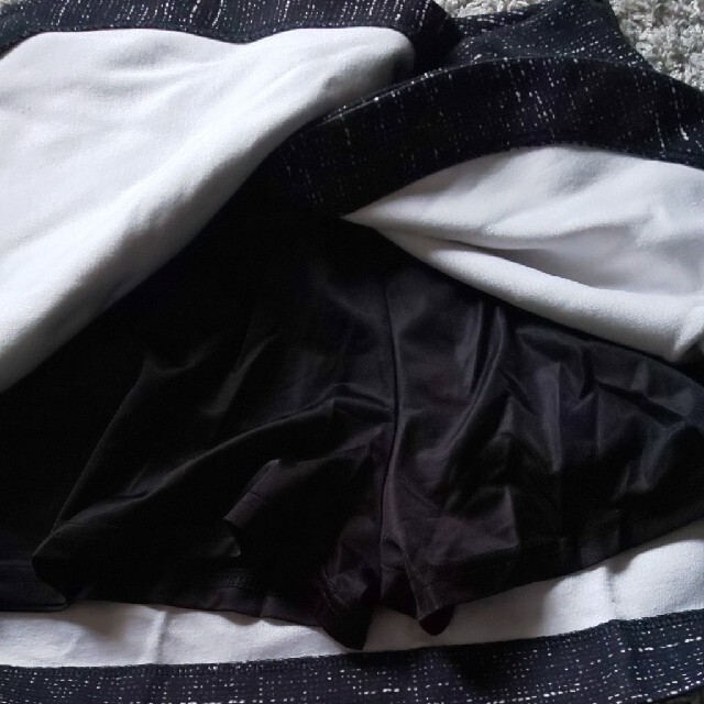 EMODA(エモダ)のエモダ ショートパンツ付きラップスカート レディースのスカート(ミニスカート)の商品写真
