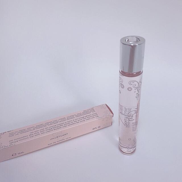 JILLSTUART(ジルスチュアート)の【JILLSTUART】オードトワレ　ロールオン　10ml コスメ/美容の香水(香水(女性用))の商品写真