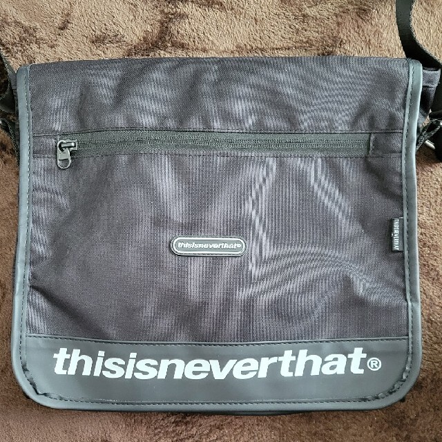 thisisneverthat　ショルダーバッグ