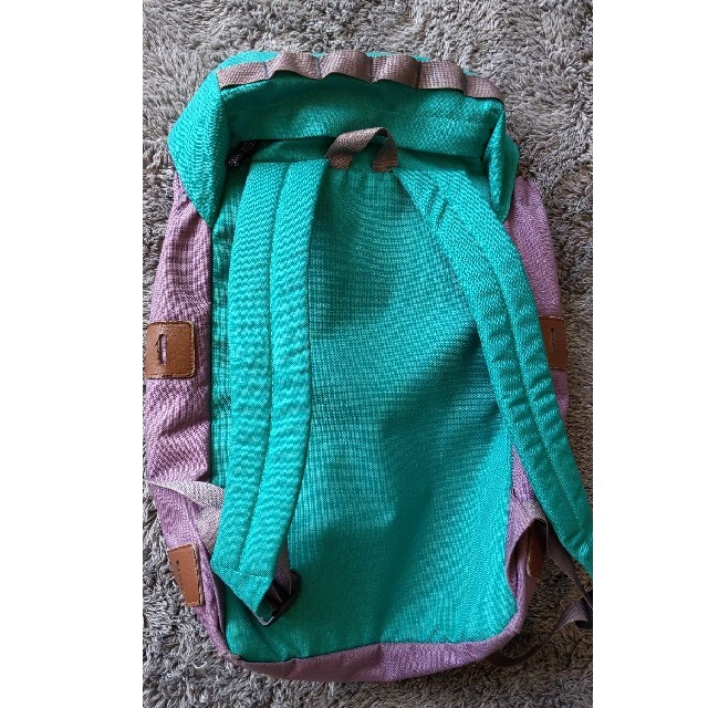 patagonia(パタゴニア)のpatagonia(キッズリュック) キッズ/ベビー/マタニティのキッズ服男の子用(90cm~)(その他)の商品写真