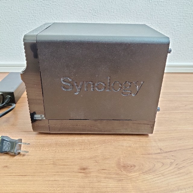 Synology NAS DiskStation DS418j HDD 4本付き