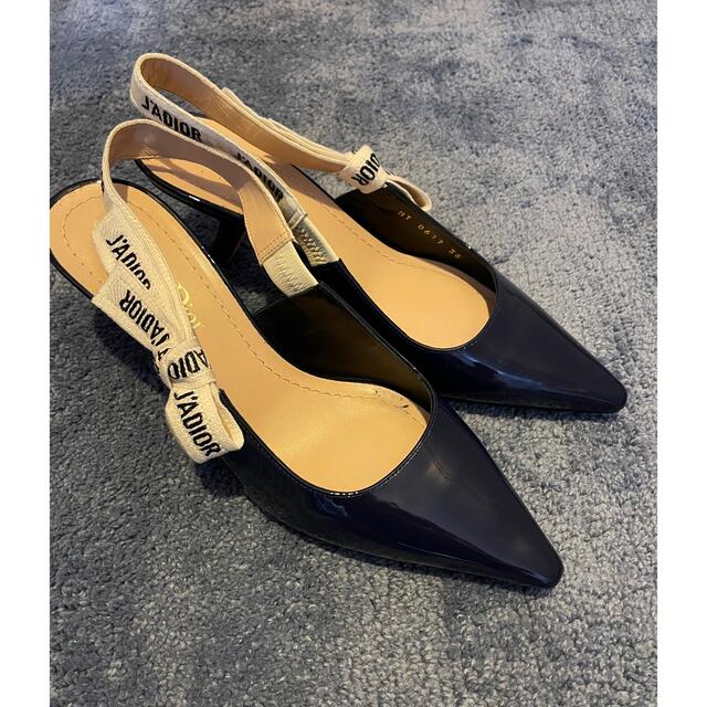 Dior スリングバックパンプス エナメル-