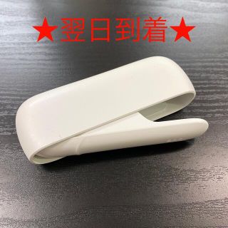 アイコス(IQOS)のa74番　アイコス３ 本体 チャージャー ウォームホワイト　白色.(タバコグッズ)