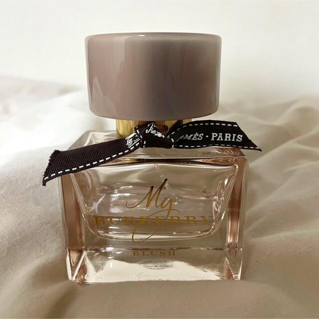 BURBERRY(バーバリー)のMyBURBERRYBLUSH バーバリー 香水 50ml コスメ/美容の香水(香水(女性用))の商品写真