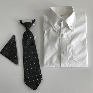 ニシマツヤ(西松屋)の長袖シャツ　ネクタイ　ポケットチーフ(ドレス/フォーマル)