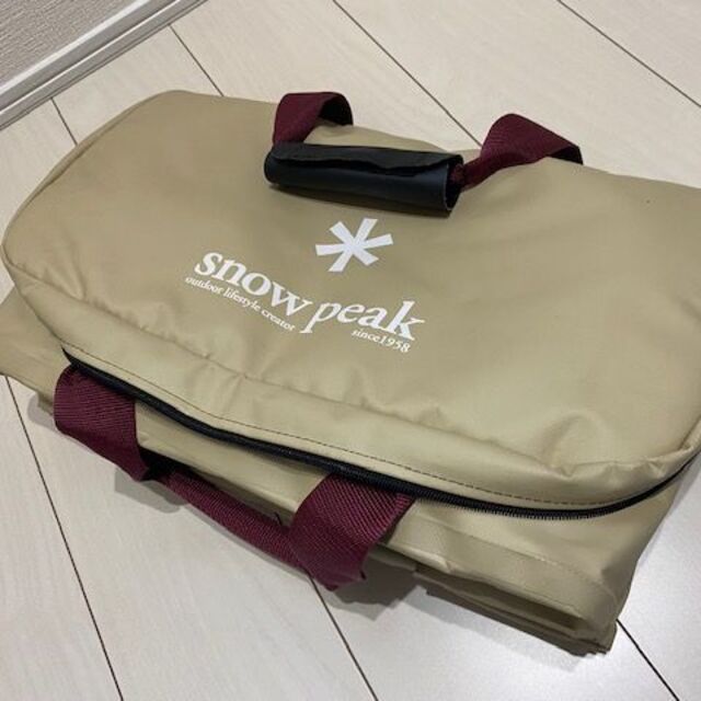 Snow Peak(スノーピーク)の【bonotaco様専用】スノーピーク　ソフトクーラー38【容量38リットル】 スポーツ/アウトドアのアウトドア(その他)の商品写真