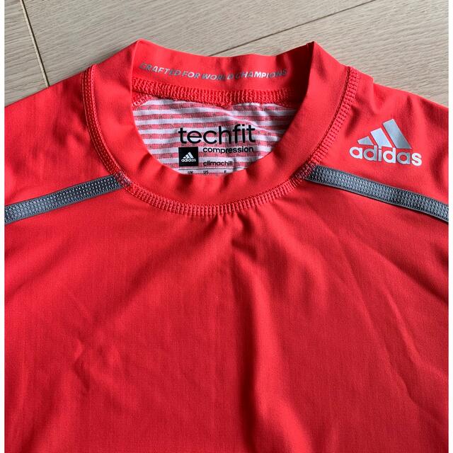 adidas - adidas テックフィットコンプレッション メンズ半袖Tシャツの