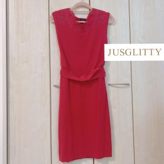 JUSGLITTY(ワンピース ・ レッド/赤色系)のフリマアイテム一覧 JUSGLITTY(ワンピース ・ レッド/赤色系)のフリマアイテム一覧
