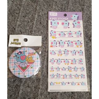 ビーティーイシビル(BT21)のMANG 缶バッチ+シール(アイドルグッズ)