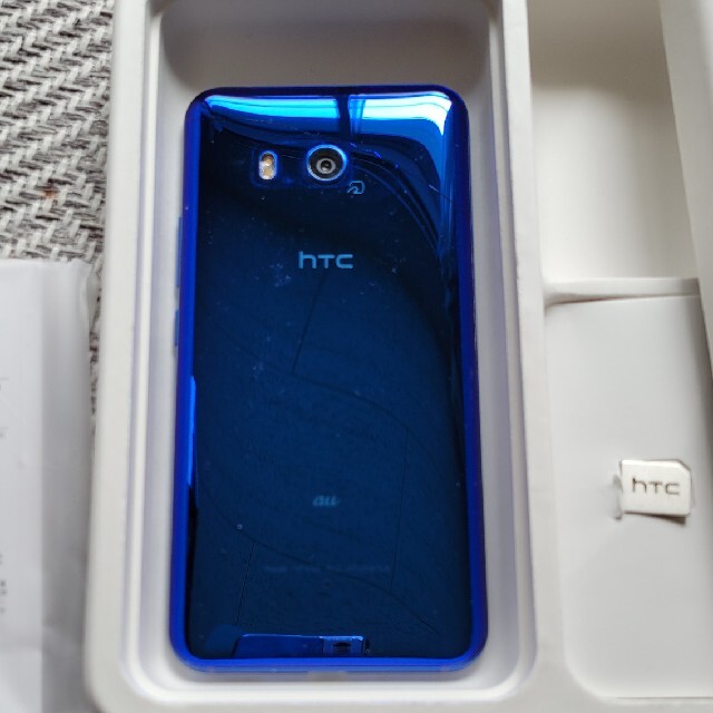 HTC HTC U11 HTV33 サファイアブルー 1