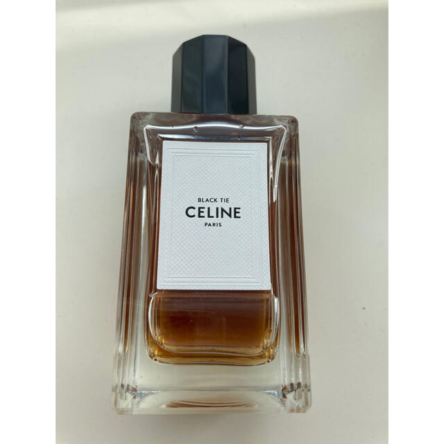 celine(セリーヌ)のCeline black tie セリーヌ　香水　ブラックタイ　100ml コスメ/美容の香水(ユニセックス)の商品写真