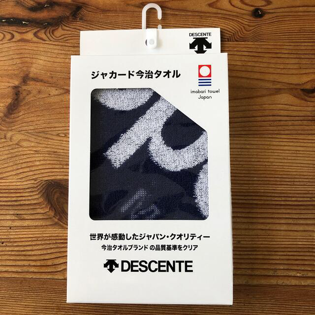 DESCENTE(デサント)のデサント　ジャガード今治タオル インテリア/住まい/日用品の日用品/生活雑貨/旅行(タオル/バス用品)の商品写真