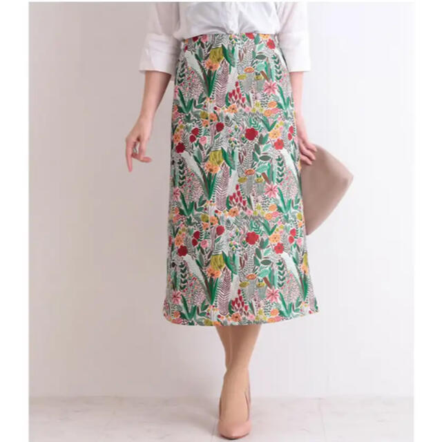 cawaii(カワイイ)の花柄スカート レディースのスカート(ロングスカート)の商品写真