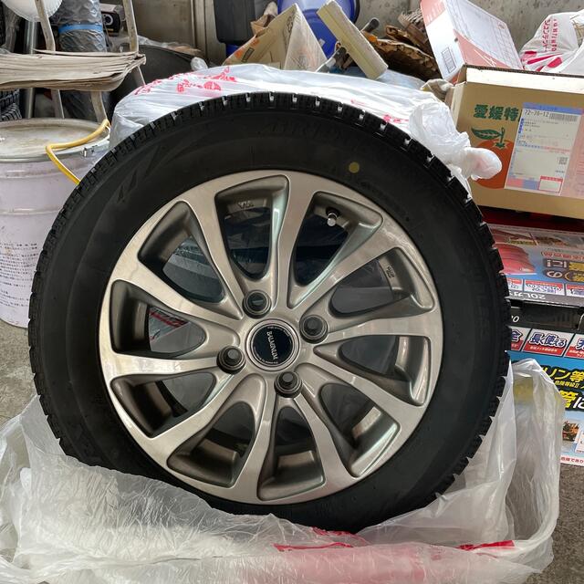 155/65R14 75Q スタッドレスタイヤ4本自動車