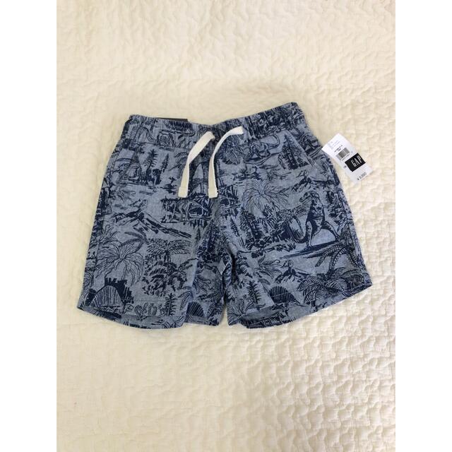 GAP(ギャップ)のGAP ショートパンツ　ギャップ　2枚 キッズ/ベビー/マタニティのキッズ服男の子用(90cm~)(パンツ/スパッツ)の商品写真