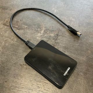 トウシバ(東芝)の中古 東芝 HD-PB15TK 1.5TB ポータブルHDD USB3.0(PC周辺機器)