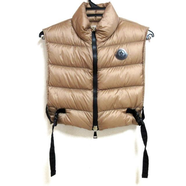 MONCLER(モンクレール)のモンクレール ダウンベスト レディース 冬 レディースのジャケット/アウター(ダウンベスト)の商品写真