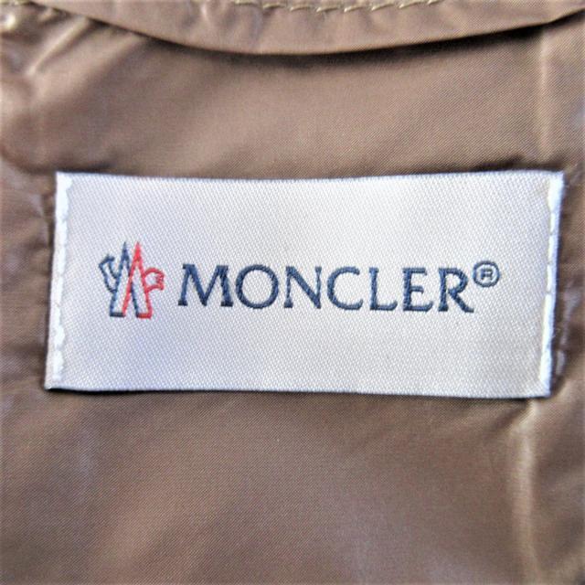 MONCLER(モンクレール)のモンクレール ダウンベスト レディース 冬 レディースのジャケット/アウター(ダウンベスト)の商品写真