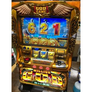 税込 ユニバーサルブロス パチスロ ミリオンゴッド-神々の凱旋◇コイン