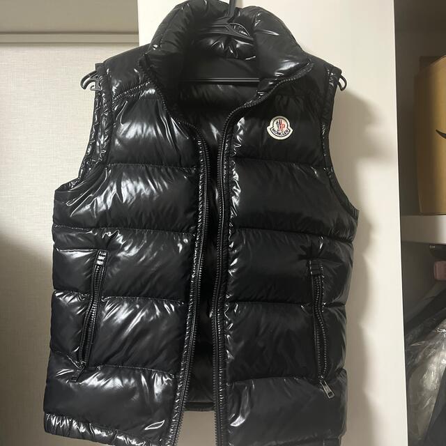 大人気新作 MONCLER モンクレール ベスト レディース - ダウン
