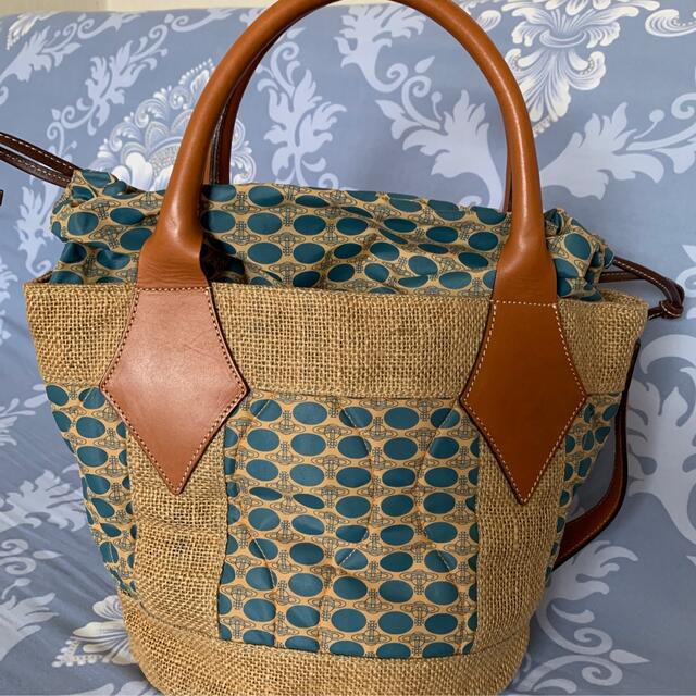 Vivienne Westwood(ヴィヴィアンウエストウッド)のゆきこ様専用ヴィヴィアンウエストウッド💜バック レディースのバッグ(ハンドバッグ)の商品写真