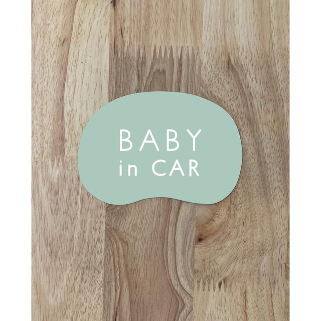 BABY in CAR 車用マグネット ブルー ステッカー赤ちゃんが乗っています 自動車/バイクの自動車(車外アクセサリ)の商品写真