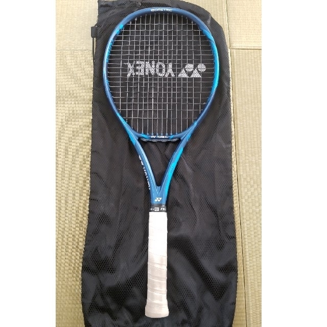 テニスYONEX EZONE98