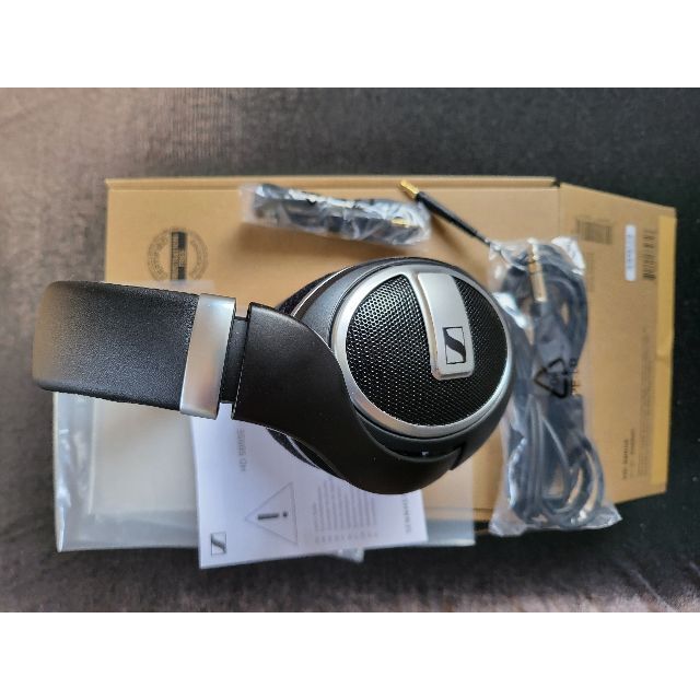 SENNHEISER(ゼンハイザー)のHD 599 SE ゼンハイザー オープン型ヘッドフォン スマホ/家電/カメラのオーディオ機器(ヘッドフォン/イヤフォン)の商品写真