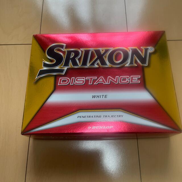 Srixon(スリクソン)のホワイト DUNLOP(ダンロップ) ゴルフボール SRIXON DISTANC チケットのスポーツ(ゴルフ)の商品写真