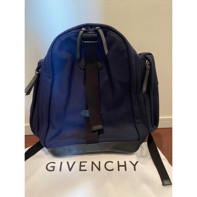 GIVENCHYバックパック