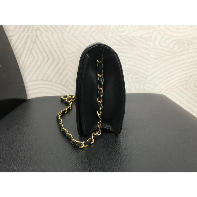 CHANEL シャネル ショルダーバッグ マトラッセ ハーフフラッププッシュロック 25cm ココマーク 5番台 ゴールド金具 美品  55634