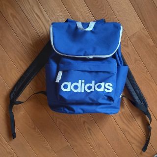 アディダス(adidas)のadidas　デイパック　バックパック　リュックサック(リュック/バックパック)