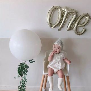 誕生日 'one'バルーン (シルバー) 一歳誕生日 ナチュラル(アルバム)