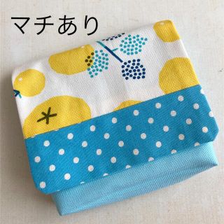 マチあり移動ポケット　北欧柄　水色(外出用品)