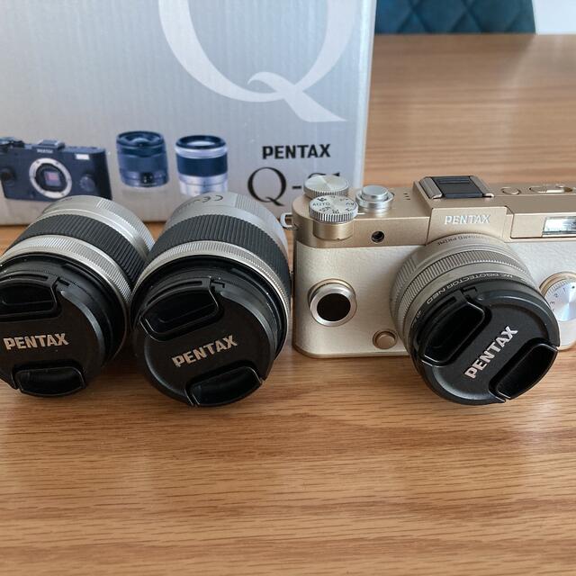 PENTAX Q-S1 Q-S1 W GOLD/CREAM レンズ3個つき