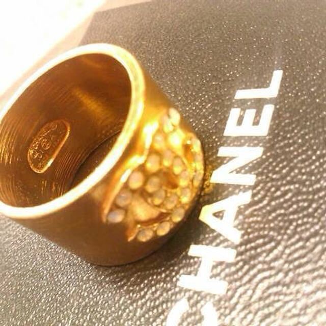 CHANEL(シャネル)ゴールドカラー ラインストーン リング 14号