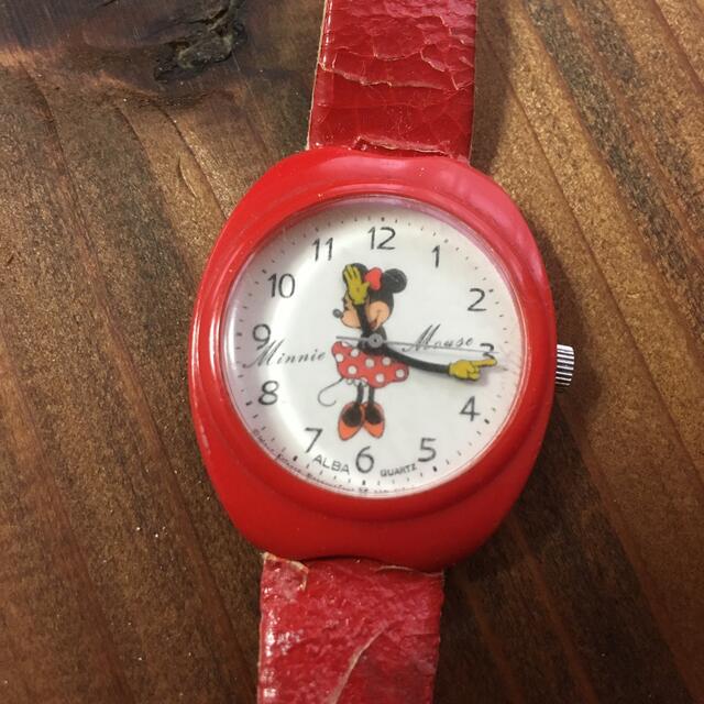 ALBA(アルバ)のアンティーク　当時物　ALBA ディズニー　ミニー　腕時計 レディースのファッション小物(腕時計)の商品写真