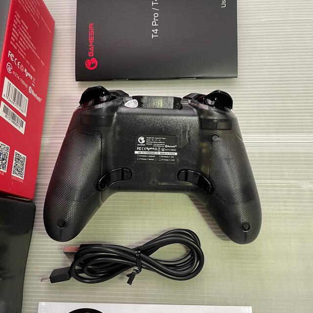 Gamesir t4 pro ゲームパッド　ゲームコントローラー エンタメ/ホビーのゲームソフト/ゲーム機本体(その他)の商品写真