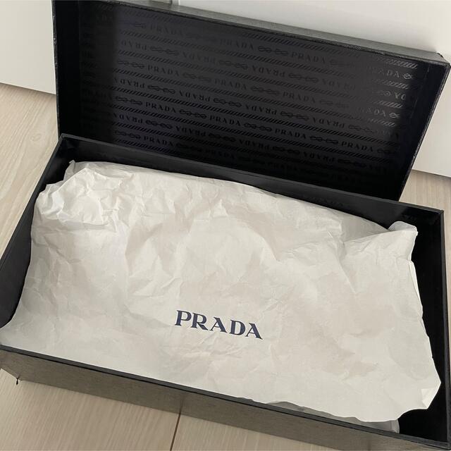 PRADA(プラダ)のプラダ♡スウェード　パンプス　黒 レディースの靴/シューズ(ハイヒール/パンプス)の商品写真