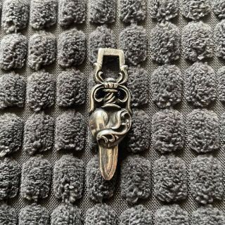 クロムハーツ(Chrome Hearts)のクロムハーツ　ハートダガー/ダガーハート ペンダントトップ 【中古】(ネックレス)