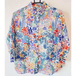 キース(KEITH)の【美品ほぼ新品】 KEITH／キース リバティープリント シャツ 花柄(シャツ/ブラウス(長袖/七分))