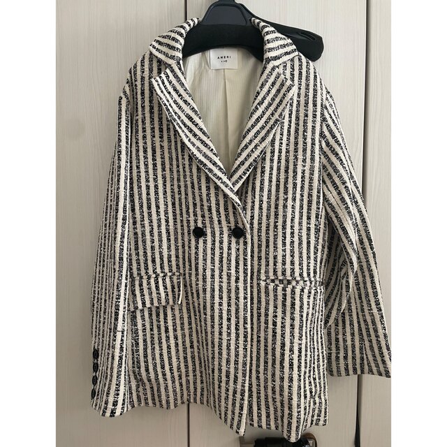 Ameri VINTAGE(アメリヴィンテージ)の値下げ。ameriGIOLICA STRIPE TWEED JACKET レディースのジャケット/アウター(テーラードジャケット)の商品写真