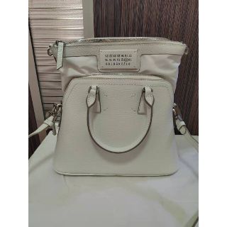 Galaxy新製品群 MAISON MARGIELA ホワイト ミニ マイクロスエード