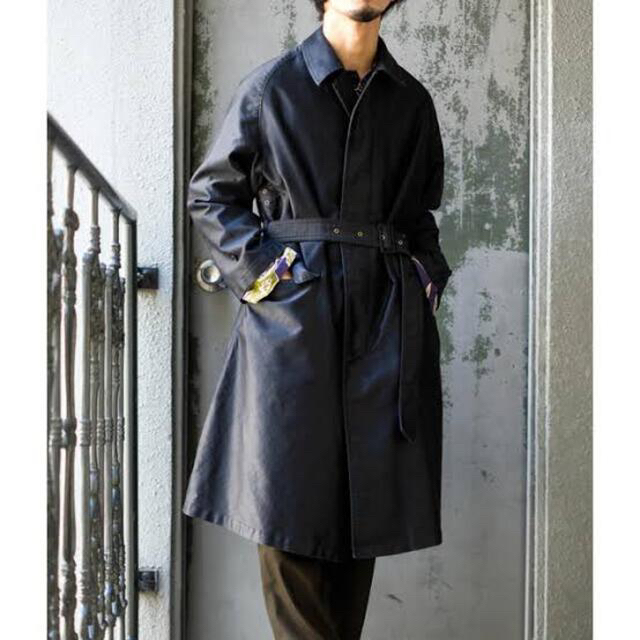 COMOLI(コモリ)のAUBERGE DM MAC モールスキン　ブラック　一枚袖　バルマカンコート メンズのジャケット/アウター(ステンカラーコート)の商品写真