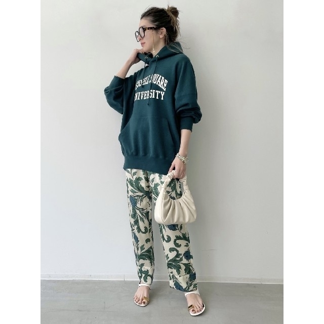 L'Appartement DEUXIEME CLASSE(アパルトモンドゥーズィエムクラス)の【SENSI STUDIO】Print Slouchy Pants★34 レディースのパンツ(カジュアルパンツ)の商品写真