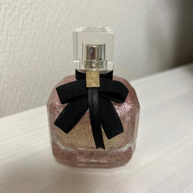 Yves Saint Laurent Beaute(イヴサンローランボーテ)のイヴ・サンローラン　香水　モンパリ　限定品 コスメ/美容の香水(香水(女性用))の商品写真